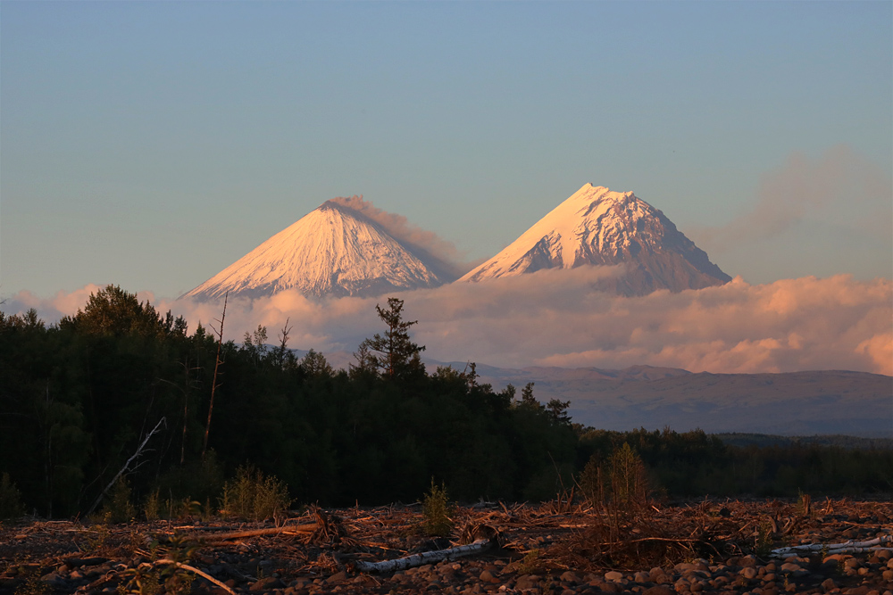 вулканы ключевской группы Ключевской и Камень