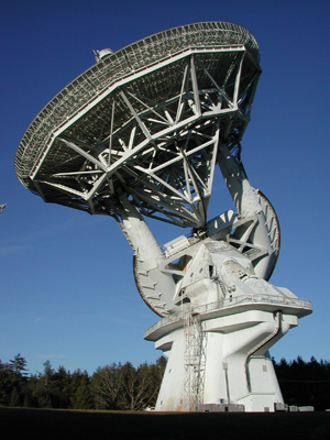 43-метровый радиотелескоп американской обсерватории Green Bank