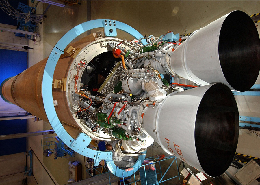 Российский двигатель РД-180 установленный в хвостовой части американской ракеты Atlas V
