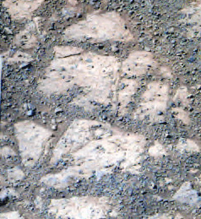 Opportunity-crawling-stone2