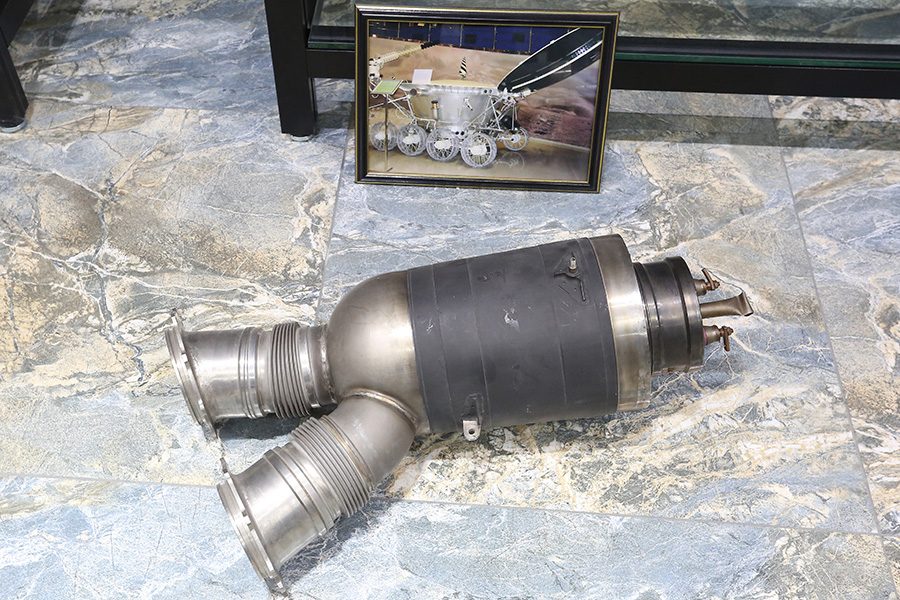 Макет радиоизотопного теплогенератора «Луноход-1» и «Луноход-2»