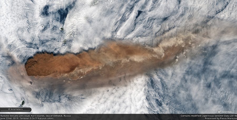 Спутник Sentinel-3 запечатлел Извержение вулкана Райкоке